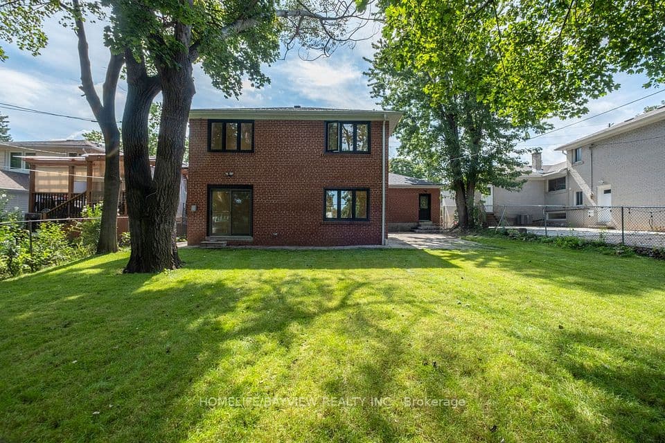164 Steeles Avenue E, Markham, ON L3T 1A5 – photo 3