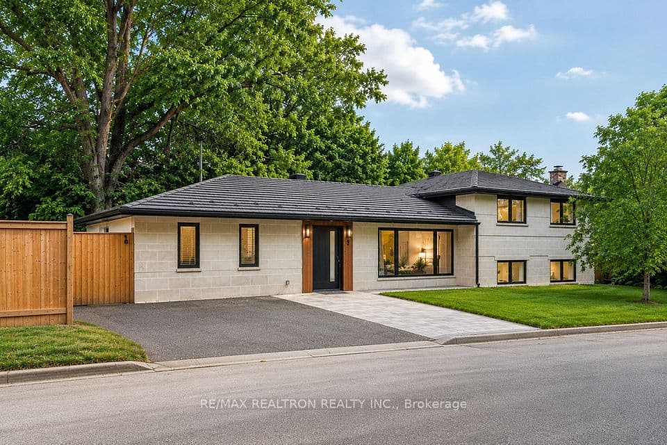 3 Reuben Street, Aurora, ON L4G 2M1 – main photo