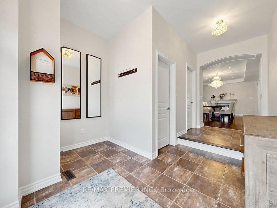 50 Ascalon Drive, Vaughan, ON L6A 0M5 – photo 3