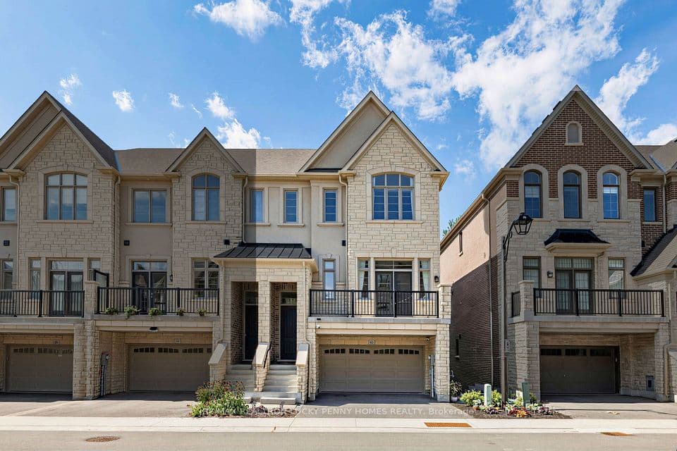82 West Village Lane, Markham, ON L6C 3L5 – main photo