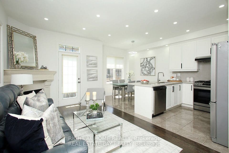 25 Sibella Way, Vaughan, ON L4H 3V6 – photo 3