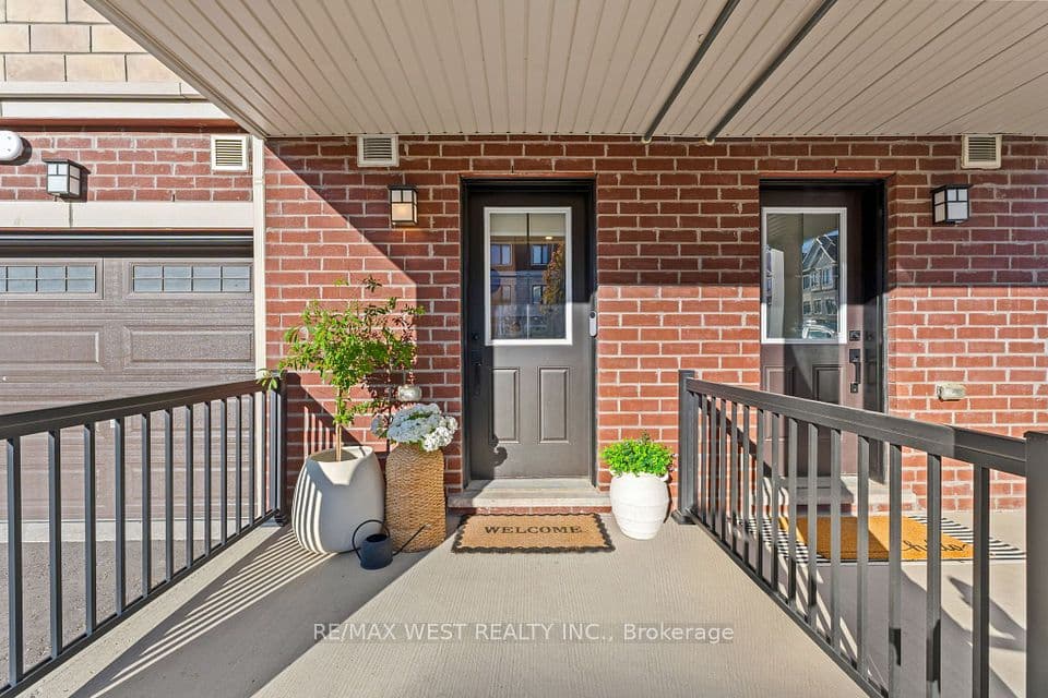 134 Covington Crescent, Whitchurch-Stouffville, ON L4A 4W8 – photo 3