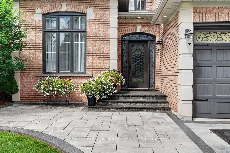 786 Exceller Circle, Newmarket, ON L3X 1P5 – photo 3