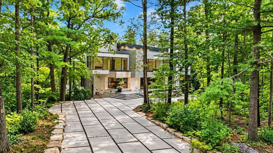 60 Forest Ridge Road, Richmond Hill, ON L4E 3L8 – photo 2