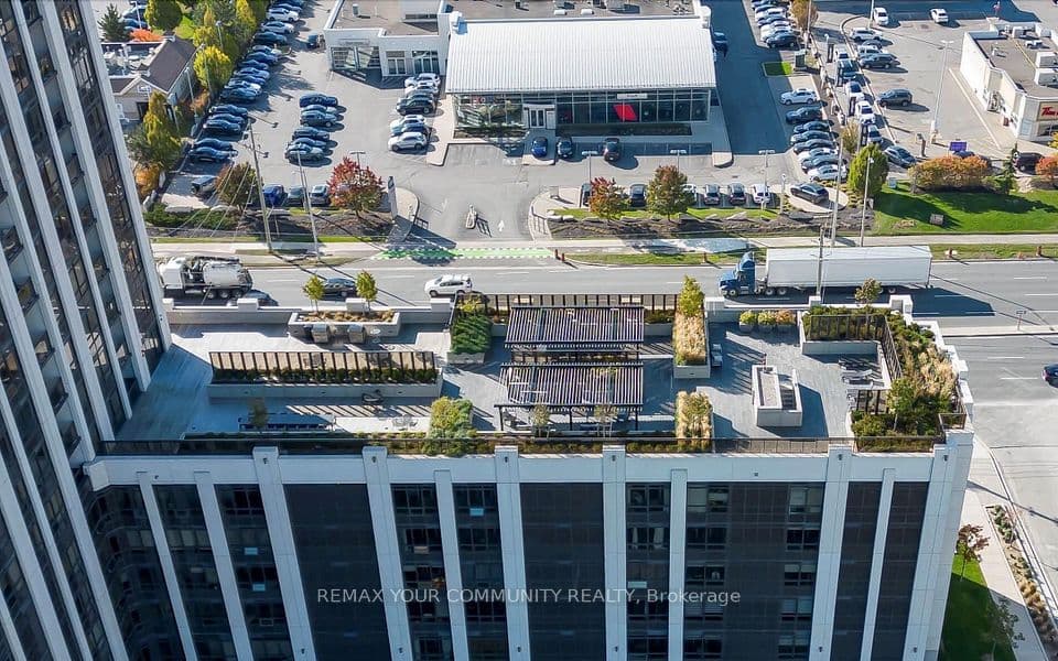 9075 Jane Street 406, Vaughan, ON L4K 0L7 – photo 2
