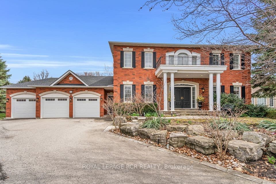 70 English Daisy Court, Vaughan, ON L0J 1C0 – main photo