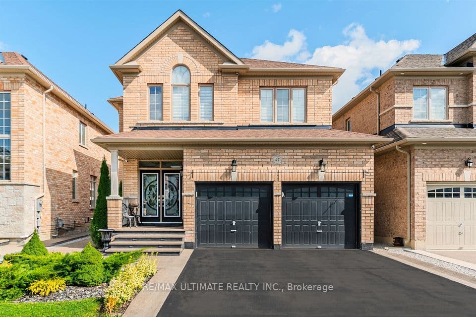 47 Lewis Avenue, Bradford West Gwillimbury, ON L3Z 0X2 – main photo