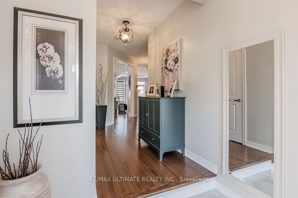 47 Lewis Avenue, Bradford West Gwillimbury, ON L3Z 0X2 – photo 3