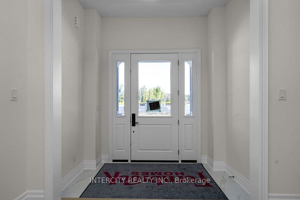 33 Gianvito Crescent, King, ON L7B 0T2 – photo 3