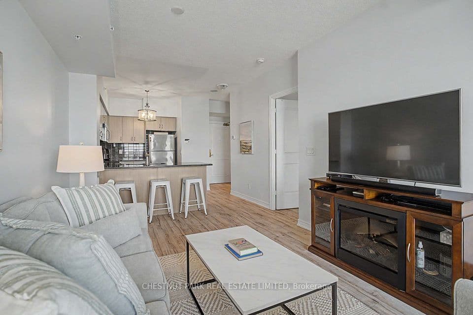 9255 Jane Street 1503, Vaughan, ON L6A 0K1 – main photo