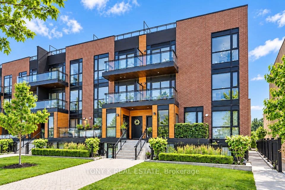 5309 Highway 7 A203, Vaughan, ON L4L 0J1 – main photo