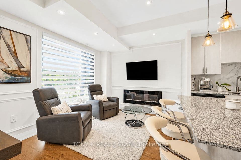5309 Highway 7 A203, Vaughan, ON L4L 0J1 – photo 3