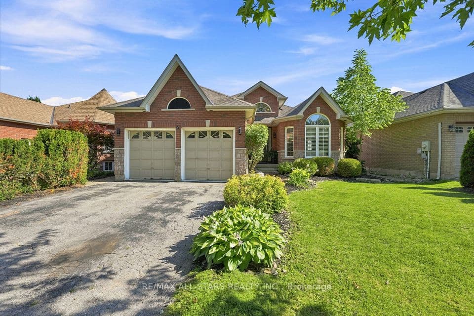 15 Ivygreen Road, Georgina, ON L4P 4B7 – photo 2