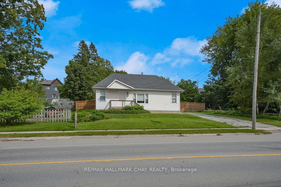 11 King Street S, Innisfil, ON L0L 1L0 – photo 3