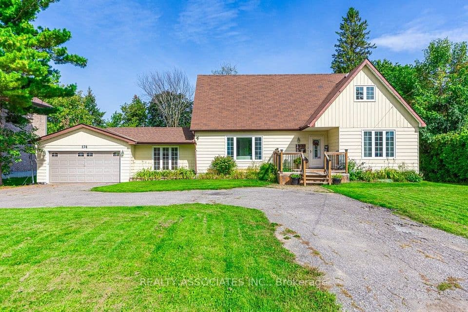 174 Bayview Avenue, Georgina, ON L4P 2S9 – main photo
