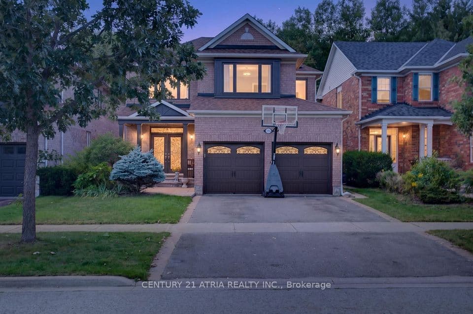 106 Wood Rim Drive, Richmond Hill, ON L4E 4M9 – photo 2