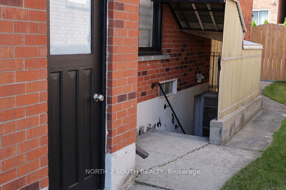 319 Glen Shields Avenue, Vaughan, ON L4K 1T4 – photo 3