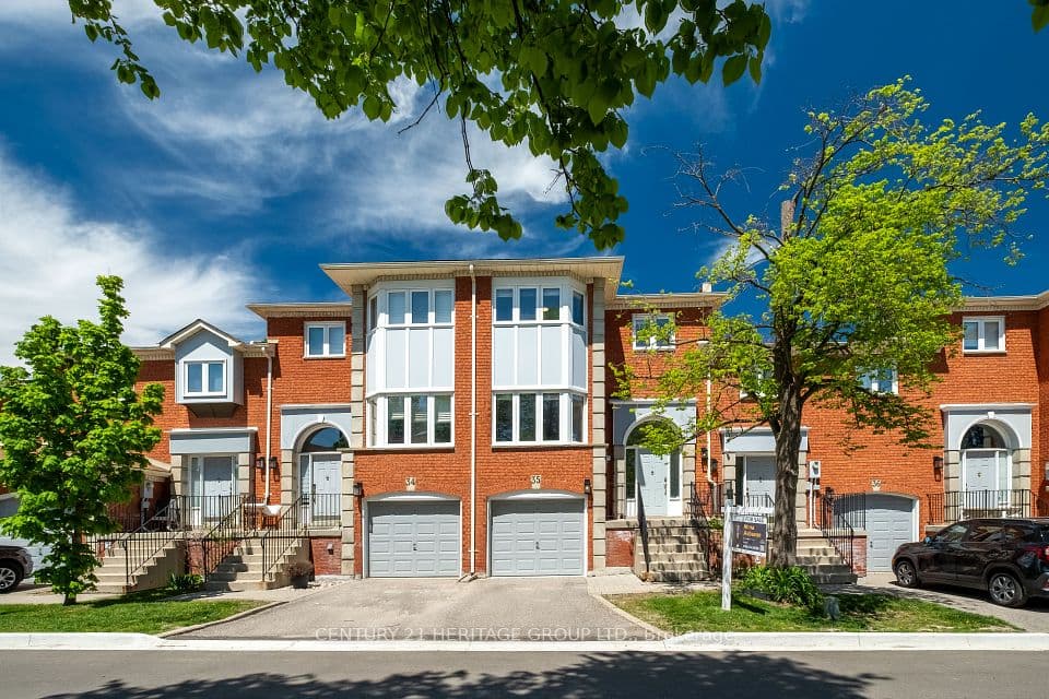80 McCallum Drive 35, Richmond Hill, ON L4C 9X5 – main photo