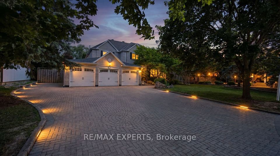 123 Fern Valley Crescent, Richmond Hill, ON L4E 2K3 – main photo