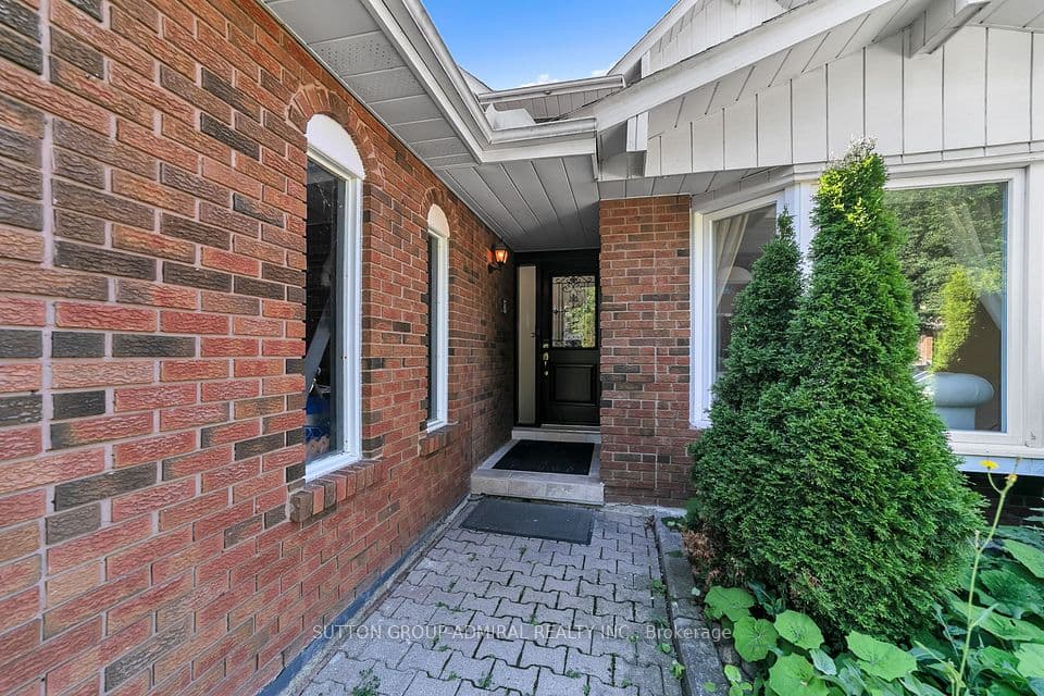37 Gretman Crescent, Markham, ON L3T 5L9 – photo 3