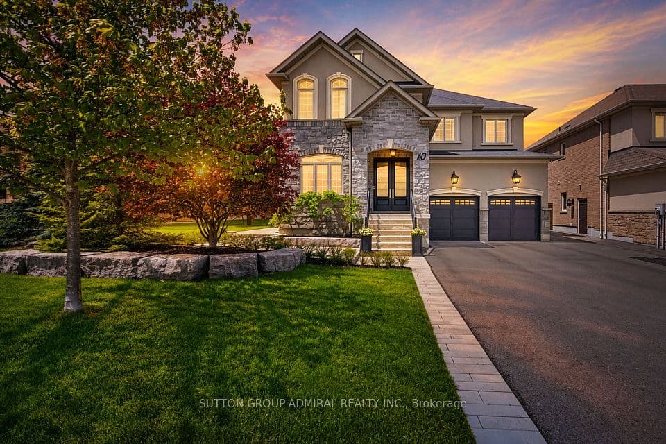 10 Thomas Noble Court, King, ON L7B 0A3 – main photo