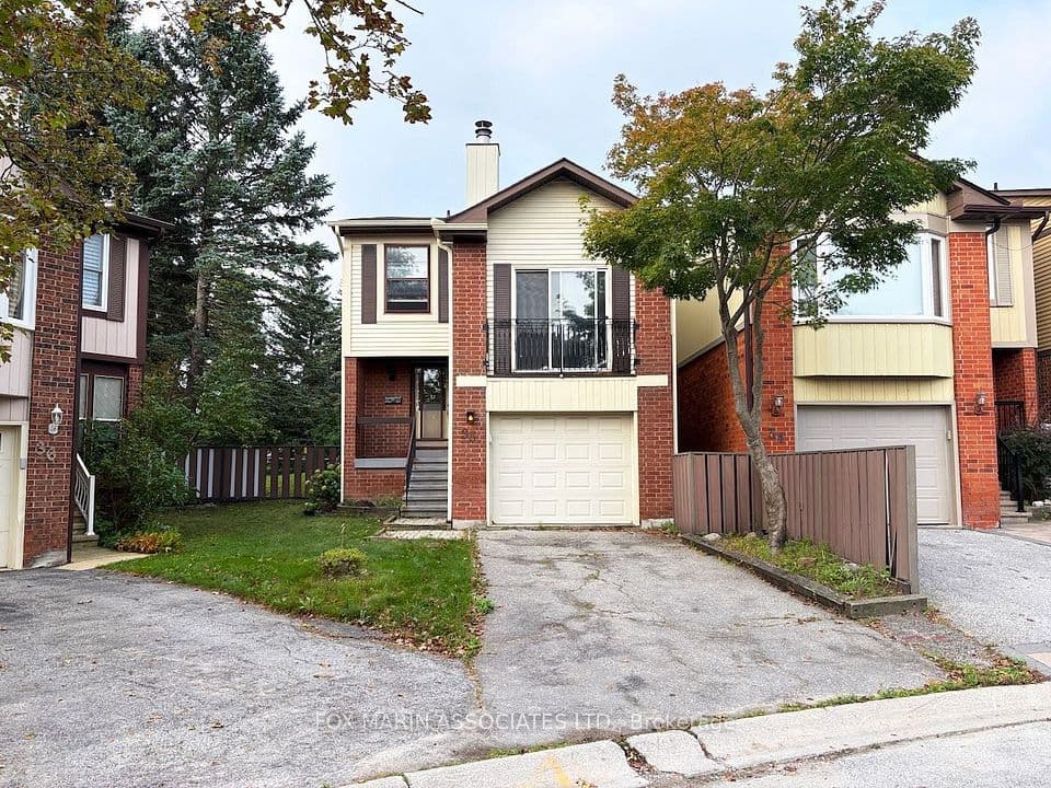 141 Castle Rock Drive 35, Richmond Hill, ON L4C 5N2 – photo 3
