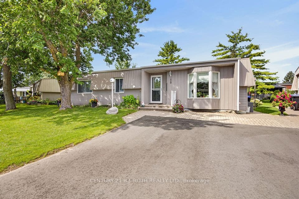 18 Belle Isle Arm, Innisfil, ON L9S 1N8 – main photo