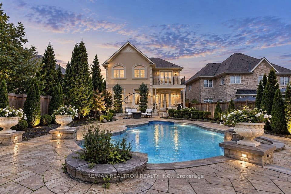 283 Lady Valentina Avenue, Vaughan, ON L6A 4T2 – photo 3