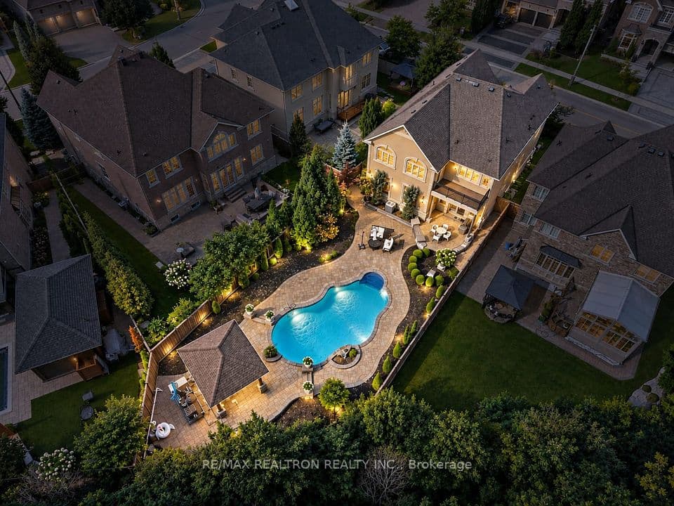 283 Lady Valentina Avenue, Vaughan, ON L6A 4T2 – main photo