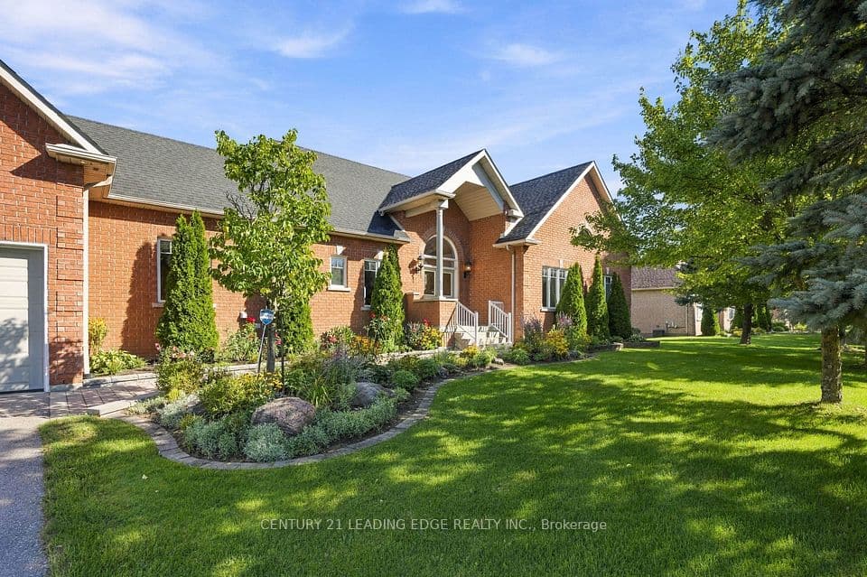 24 George Pipher Lane, Whitchurch-Stouffville, ON L4A 1M4 – photo 3