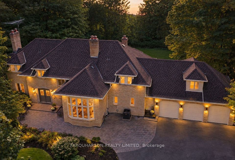 15 Skyridge Court, Whitchurch-Stouffville, ON L4A 2C4 – main photo