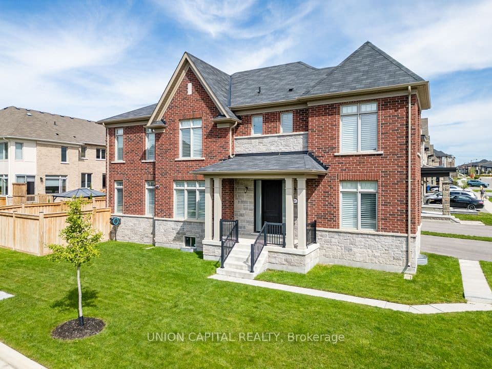 9 Seedling Crescent, Whitchurch-Stouffville, ON L4A 4V4 – photo 2