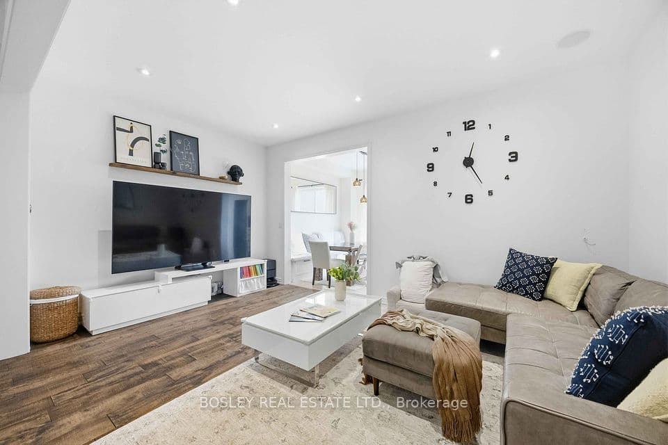 39 Alexie Way, Vaughan, ON L4H 3V3 – photo 2