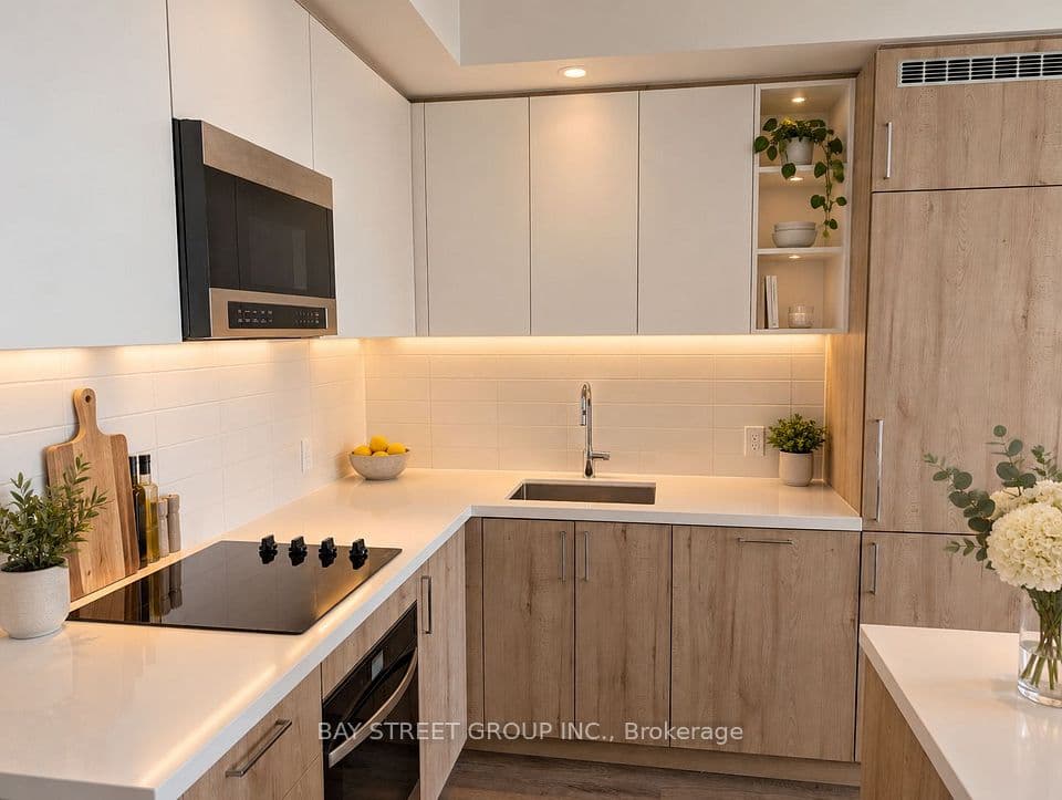 2851 Highway 7 Street, Vaughan, ON L4K 1W2 – main photo
