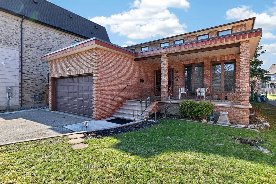 56 Birch Avenue, Richmond Hill, ON L4C 6C6 – photo 2