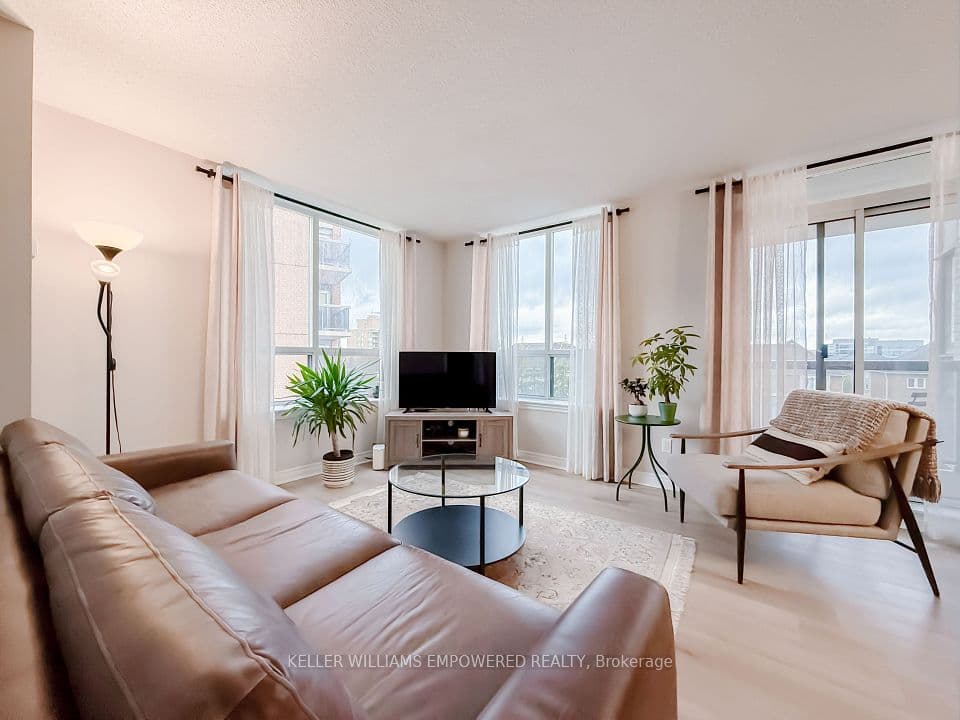 51 Times Avenue 302, Markham, ON L3T 7X7 – main photo