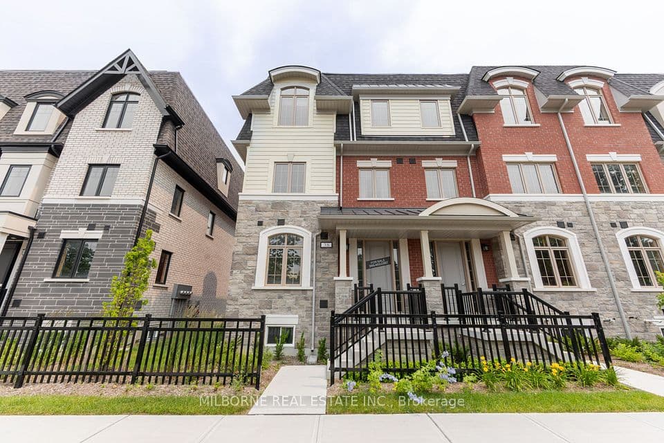 38 Fred Beaton Place, King, ON L7B 1G2 – photo 2
