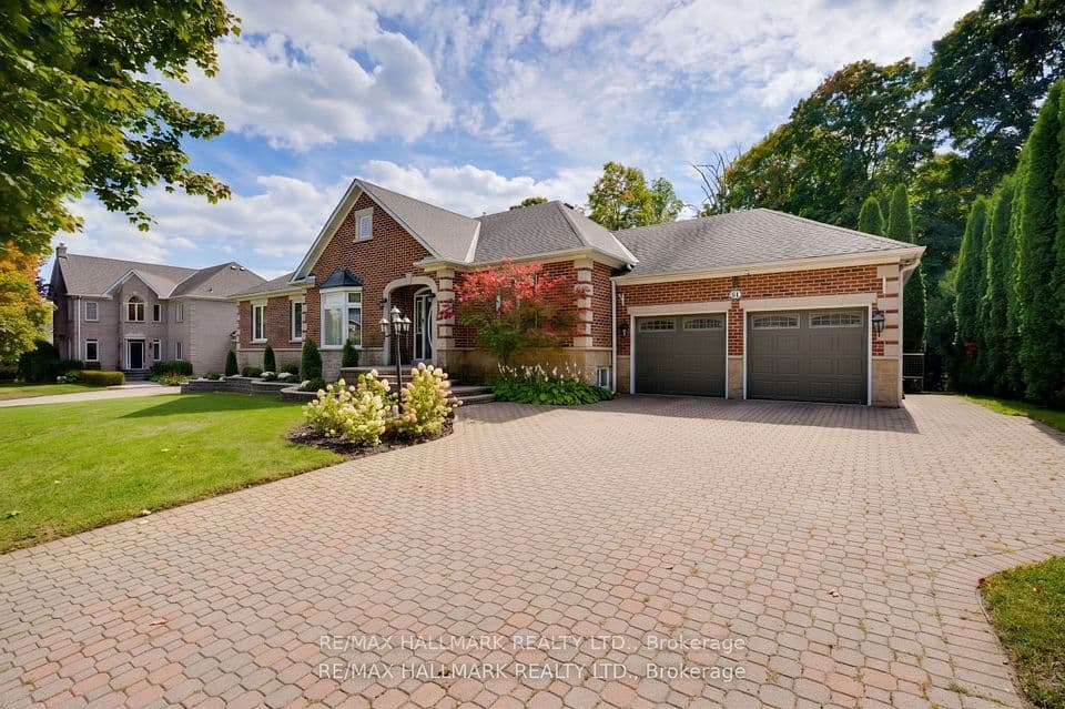 71 Willow Farm Lane, Aurora, ON L4G 6K2 – photo 2