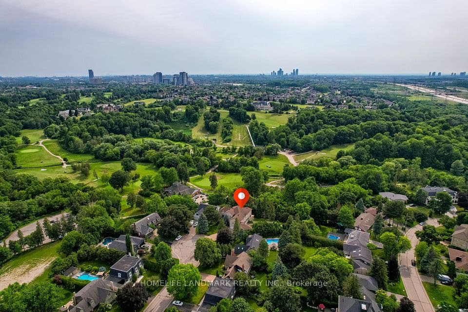 14 Meadow Heights Court, Vaughan, ON L4J 1V6 – photo 3