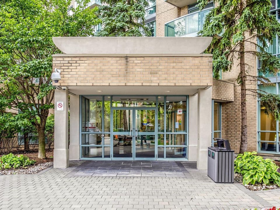 3 Ellesmere Street 713, Richmond Hill, ON L4B 4N2 – photo 3