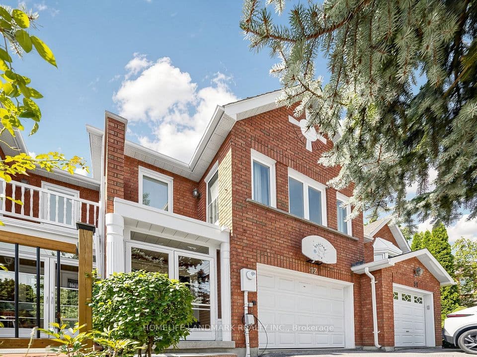 52 Queensmill Court, Richmond Hill, ON L4B 1N3 – photo 2