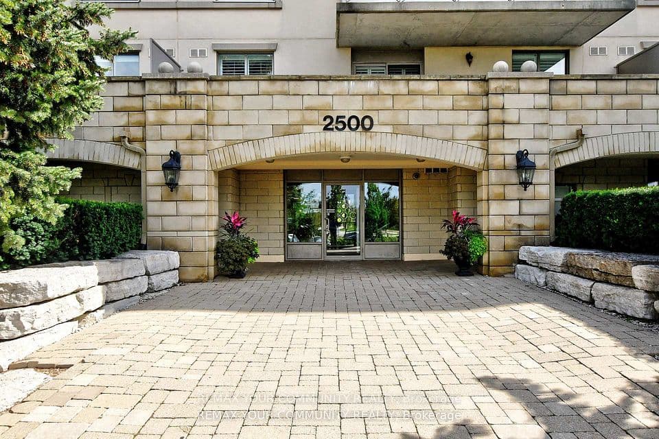 2500 Rutherford Road 502, Vaughan, ON L4K 5N7 – photo 3