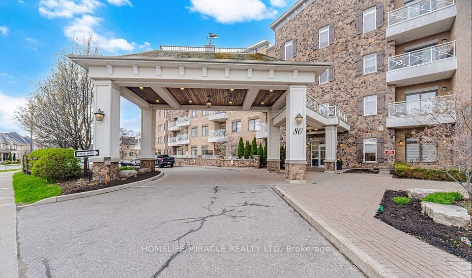 80 Burns Boulevard 425, King, ON L7B 0B3 – main photo