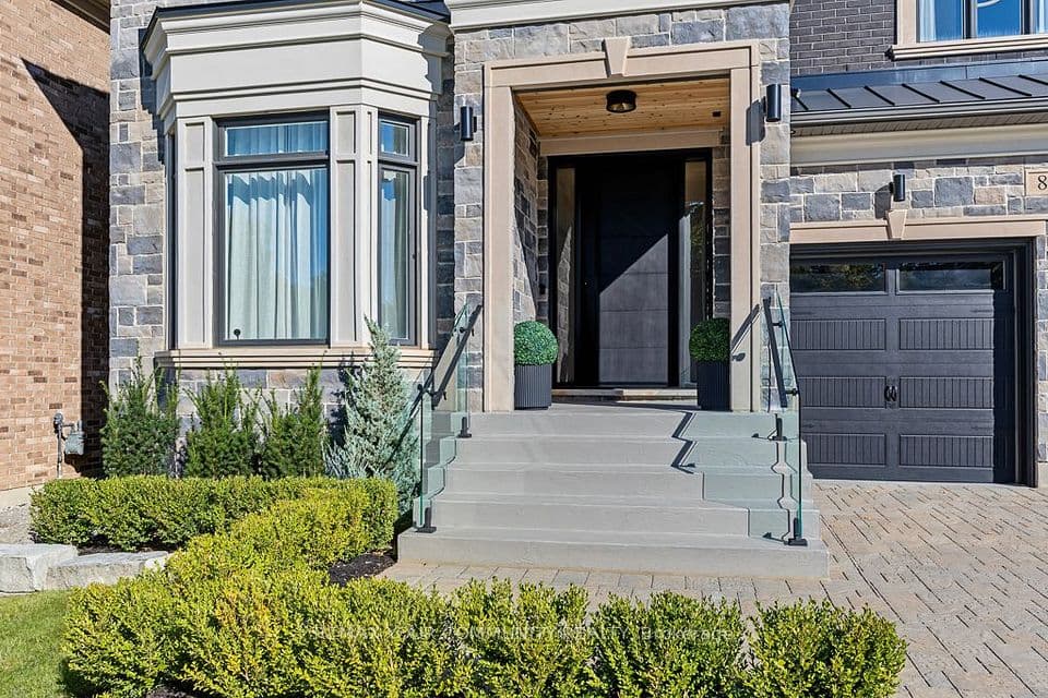 86 Sculpture Garden Lane, Vaughan, ON L4H 4P1 – photo 3