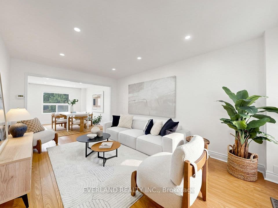 26 Erla Court, Markham, ON L3S 3B3 – main photo