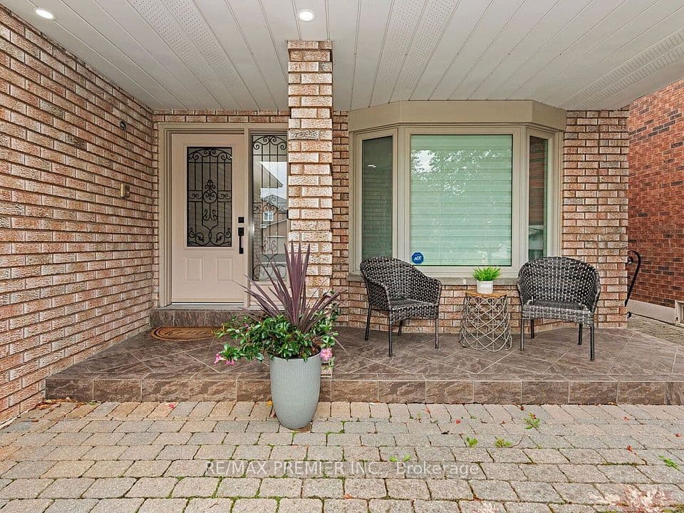 38 Spring Town Road, Vaughan, ON L4L 8G2 – photo 3