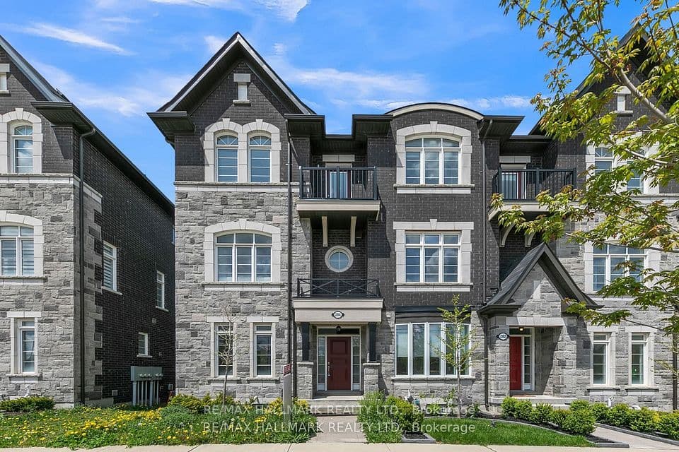 284 King Road, Richmond Hill, ON L4E 1H3 – main photo