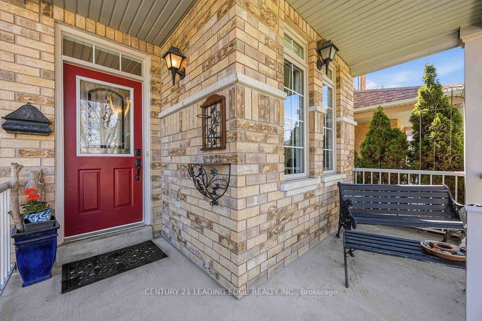156 Landsdown Crescent, Markham, ON L6E 1M5 – photo 2