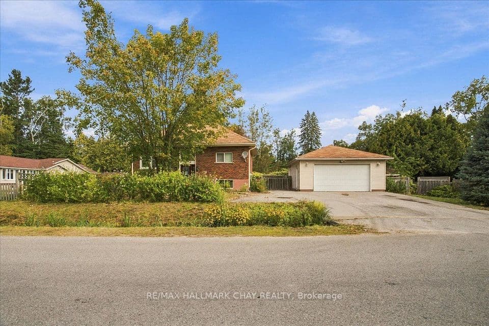 848 Lebanon Drive, Innisfil, ON L9S 2C4 – photo 3