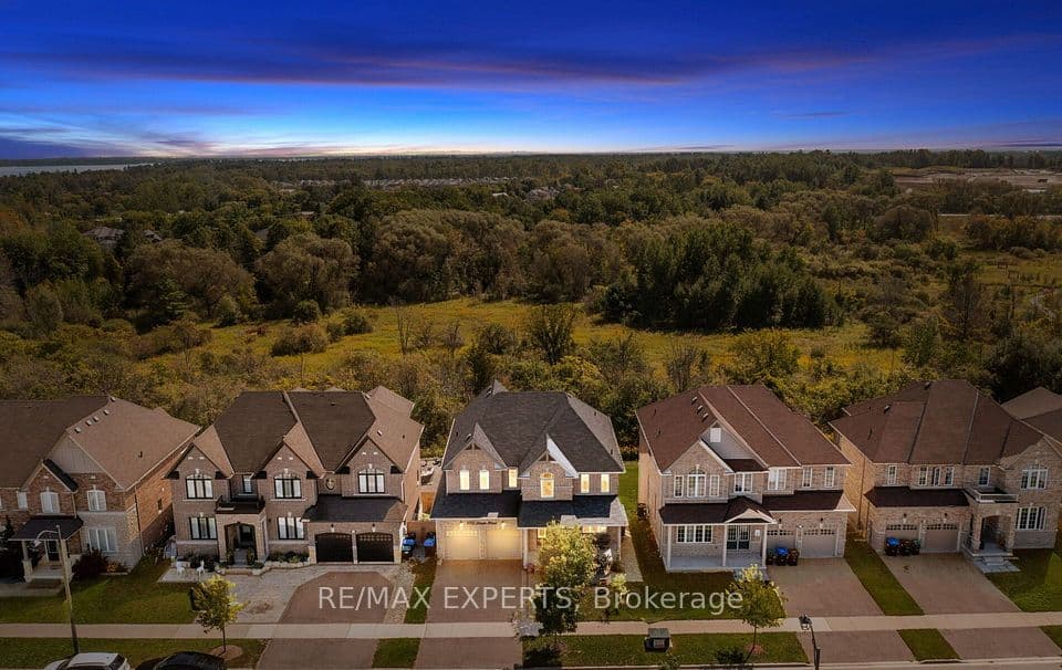 939 Green Street, Innisfil, ON L0L 1W0 – main photo